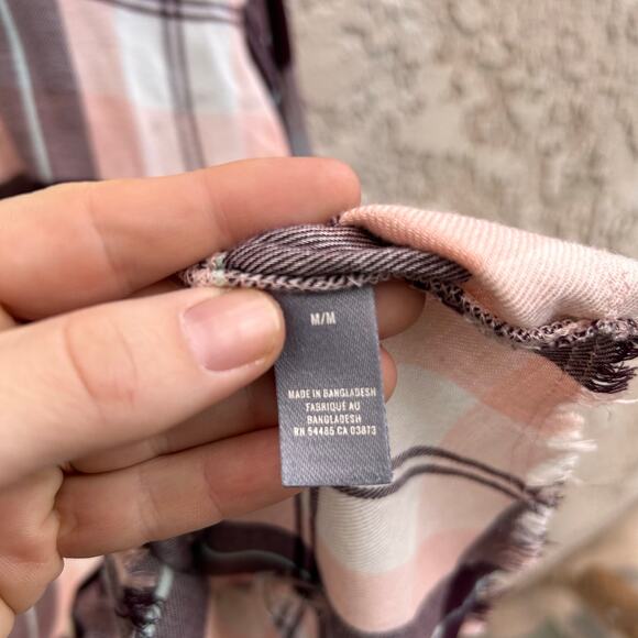 Aerie Fringe Hem Plaid Button Down Shirt Size Medium - Picture 6 of 6